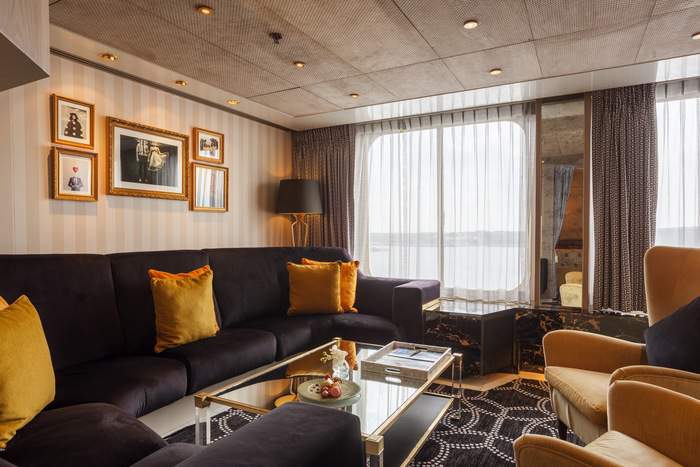 Nicko Cruises Vasco Da Gama Penthouse Suite with Balcony 1.jpg